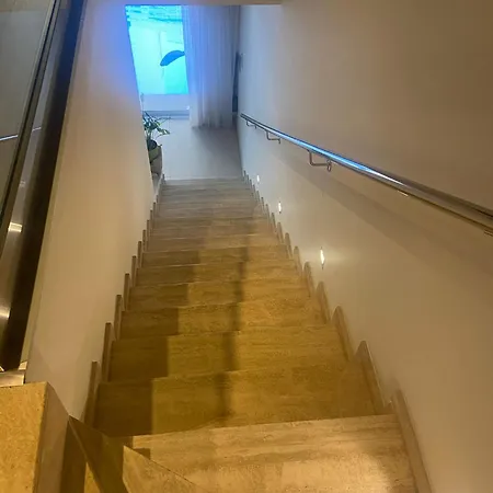 Lejlighed Luxurious 3 Bedroom With Pool