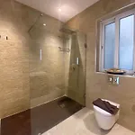 Apartment Luxurious 3 Bedroom With Pool
