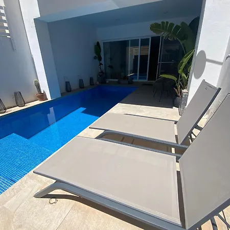 Luxurious 3 Bedroom With Pool Apartment Saint Julian's